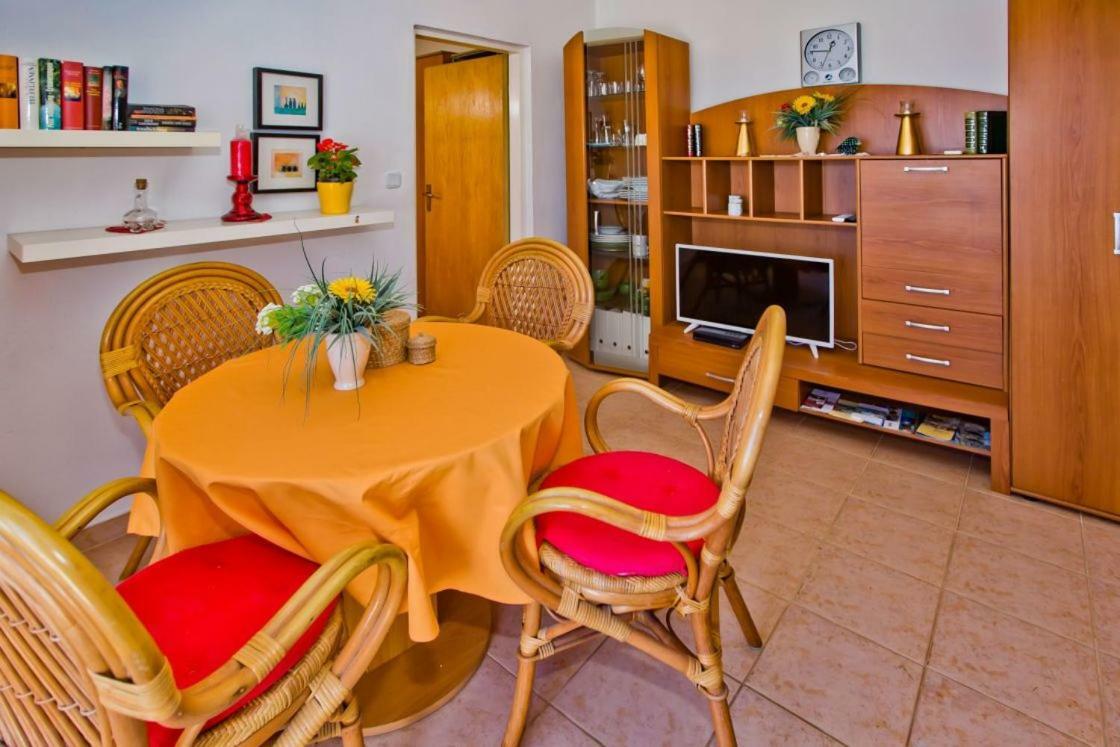 Apartments Jacky Hvar Town Esterno foto