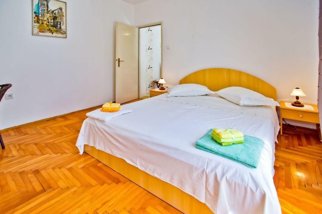 Apartments Jacky Hvar Town Esterno foto