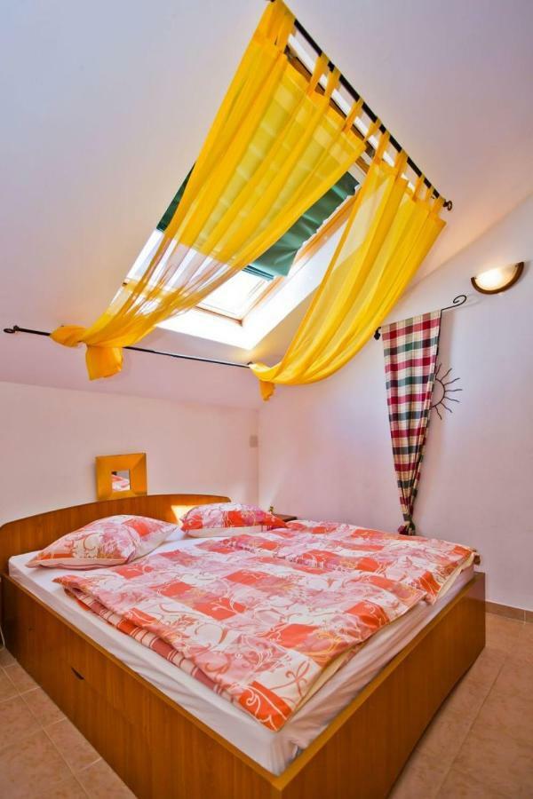Apartments Jacky Hvar Town Esterno foto