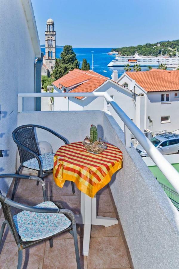 Apartments Jacky Hvar Town Esterno foto